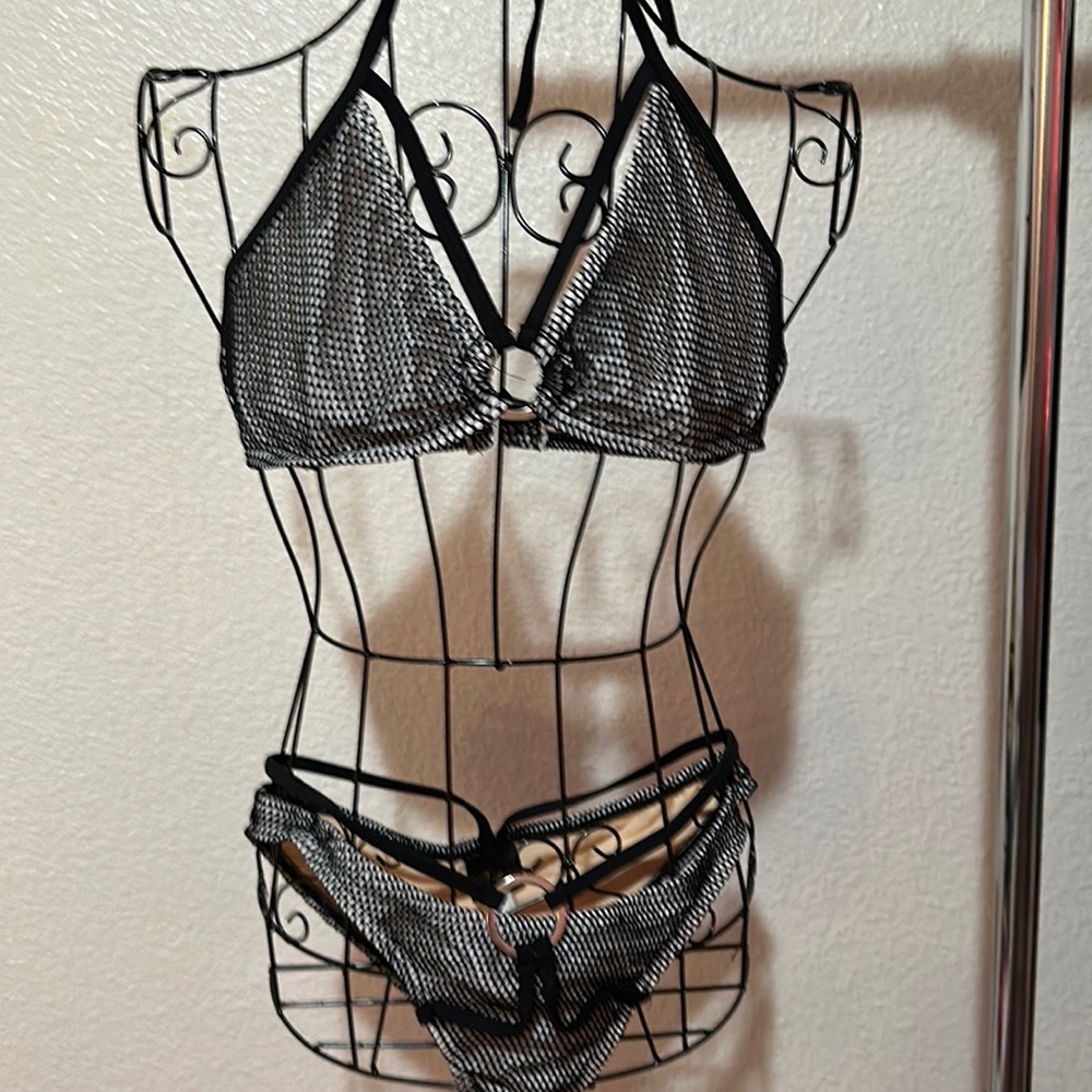 NWT White with Black Netting 2 Piece Suit SZ MD